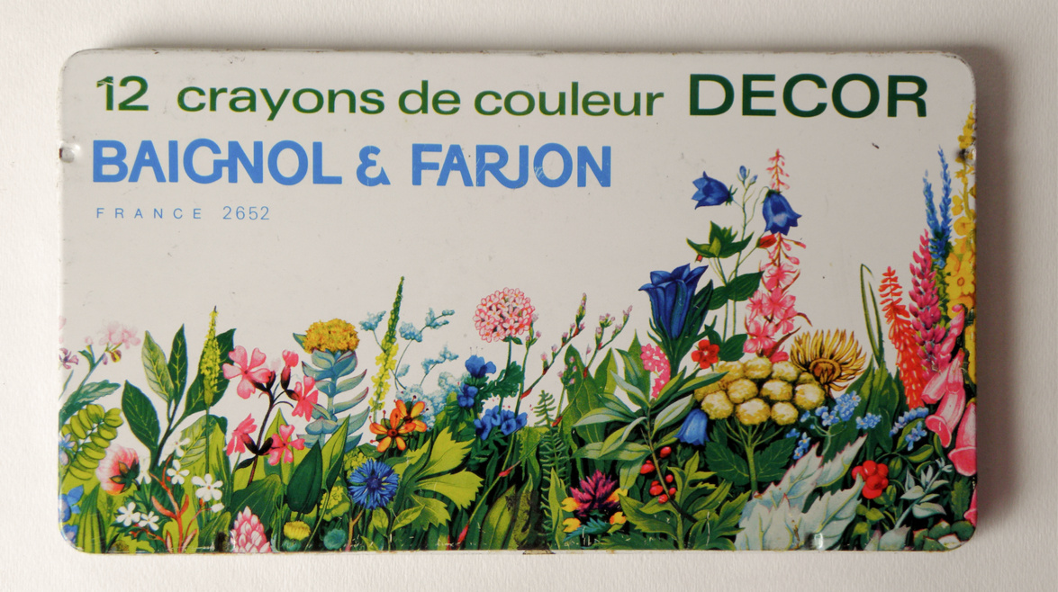 Papier cadeau & cartes assorties Papier cadeau & cartes assorties