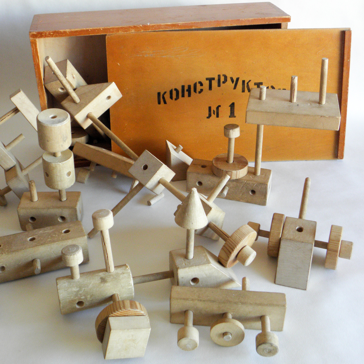 Carte blanche à Cligne Cligne au Frac Centre Carte blanche à Cligne Cligne au Frac Centre